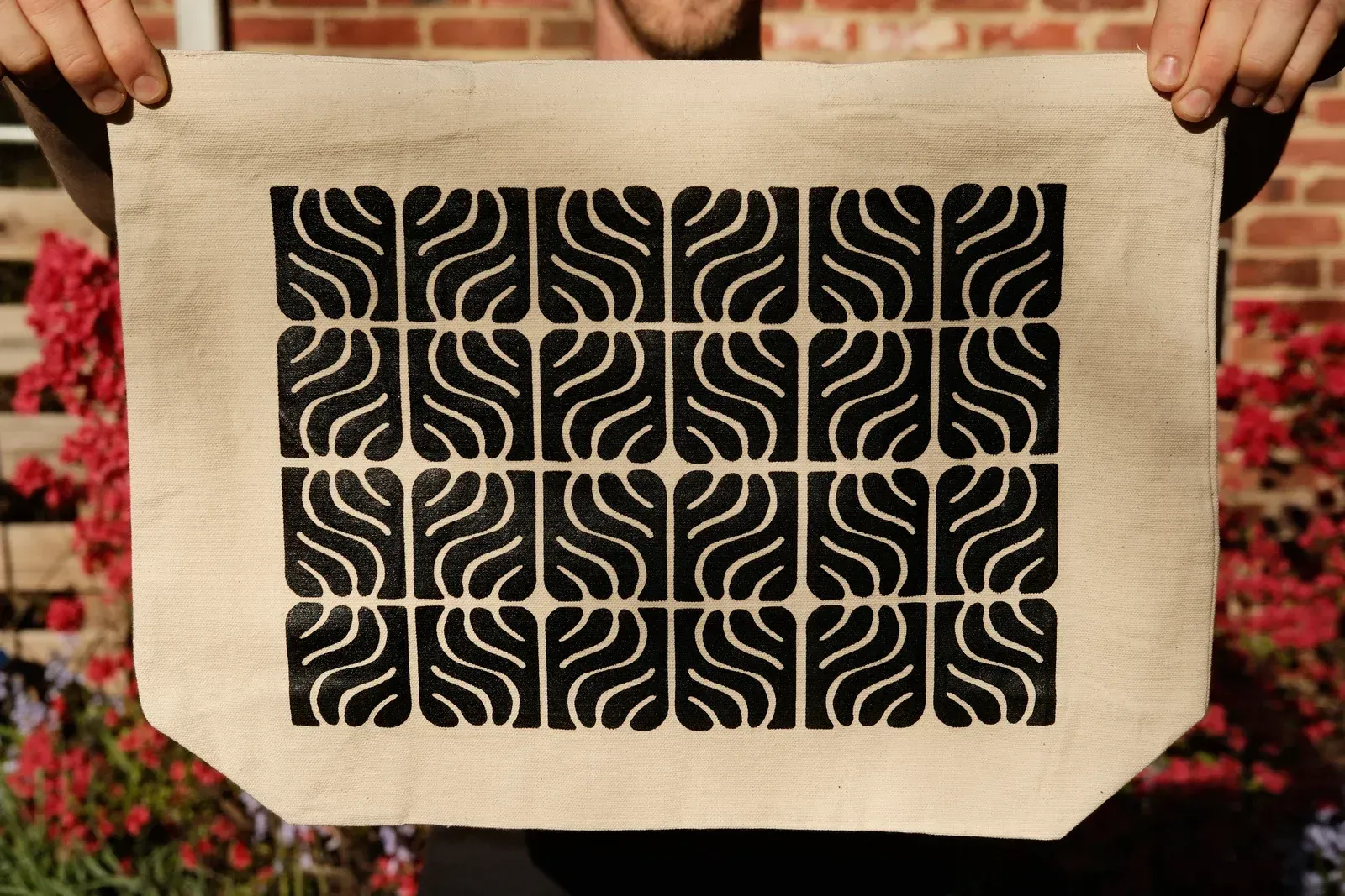 The Bathhouse Tote by Pyre — reverse side